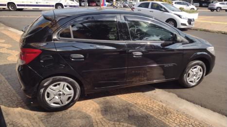 CHEVROLET Onix Hatch 1.0 4P FLEX LS, Foto 9