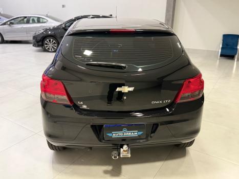 CHEVROLET Onix Hatch 1.4 4P FLEX LTZ, Foto 4