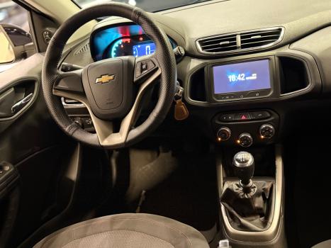 CHEVROLET Onix Hatch 1.4 4P FLEX LTZ, Foto 8