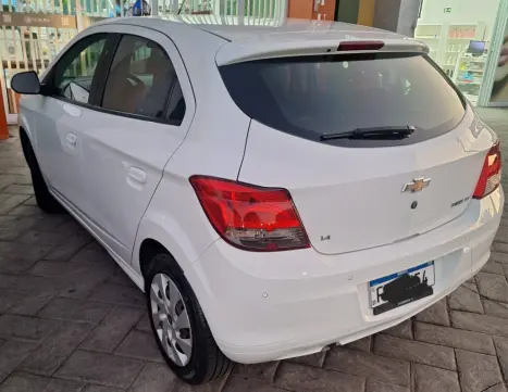 CHEVROLET Onix Hatch 1.4 4P FLEX LT, Foto 5