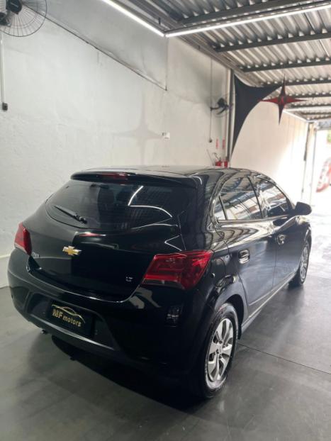 CHEVROLET Onix Hatch 1.0 12V 4P FLEX LT, Foto 4 CHEVROLET Onix Hatch 1.0 12V 4P FLEX LT, Foto 4