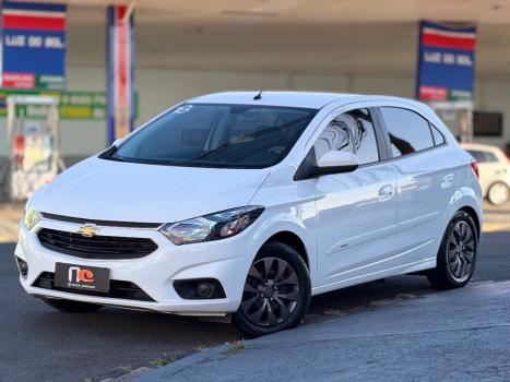 CHEVROLET Onix Hatch 1.4 4P FLEX LT AUTOMÁTICO, Foto 2 CHEVROLET Onix Hatch 1.4 4P FLEX LT AUTOMÁTICO, Foto 2