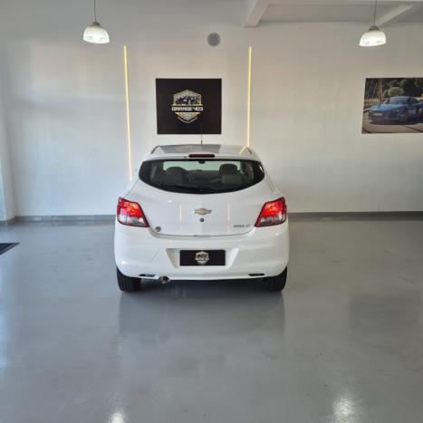 CHEVROLET Onix Hatch 1.0 4P FLEX LT, Foto 6 CHEVROLET Onix Hatch 1.0 4P FLEX LT, Foto 6
