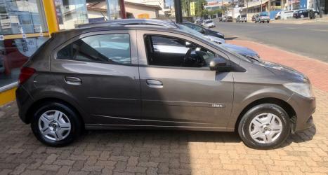 CHEVROLET Onix Hatch 1.0 12V 4P FLEX LT, Foto 8 CHEVROLET Onix Hatch 1.0 12V 4P FLEX LT, Foto 8