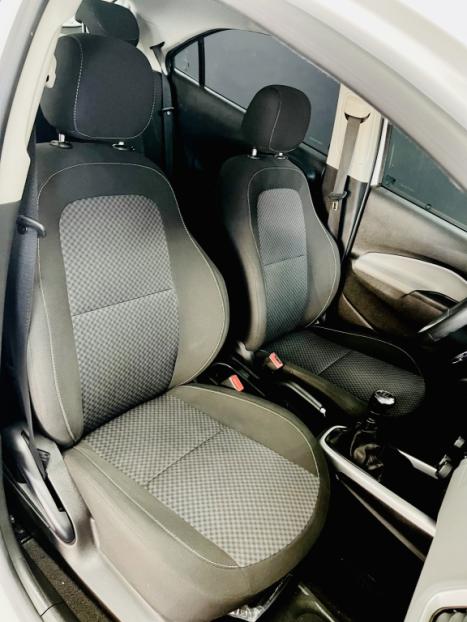 CHEVROLET Onix Hatch 1.4 4P FLEX LT, Foto 14 CHEVROLET Onix Hatch 1.4 4P FLEX LT, Foto 14