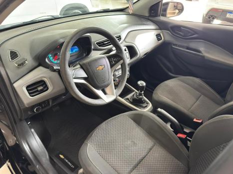 CHEVROLET Onix Hatch 1.4 4P FLEX LT, Foto 9