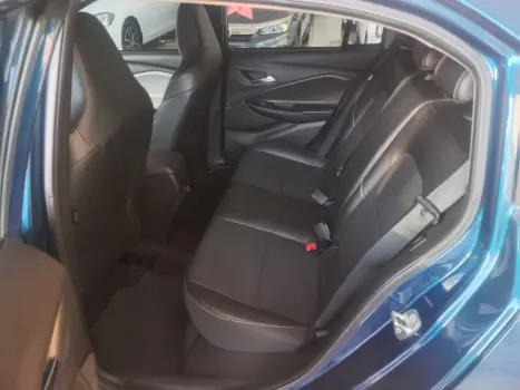 CHEVROLET Onix Hatch 1.0 12V 4P FLEX PREMIER 2 TURBO AUTOMTICO, Foto 9