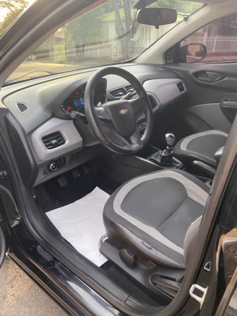 CHEVROLET Onix Hatch 1.0 4P FLEX LT, Foto 6 CHEVROLET Onix Hatch 1.0 4P FLEX LT, Foto 6