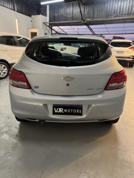 CHEVROLET Onix Hatch 1.0 4P FLEX JOY, Foto 5