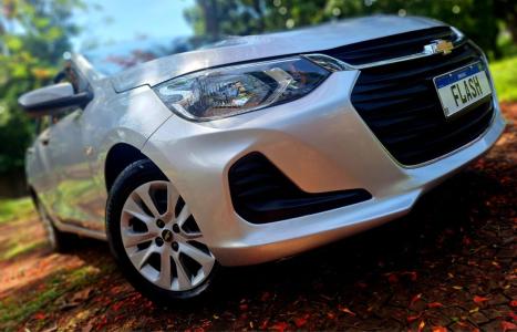 CHEVROLET Onix Hatch 1.0 4P FLEX LT, Foto 4