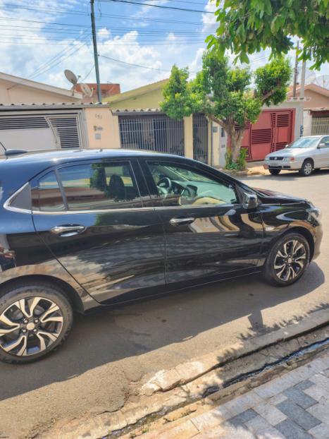 CHEVROLET Onix Hatch 1.0 12V 4P FLEX PREMIER TURBO AUTOMTICO, Foto 8