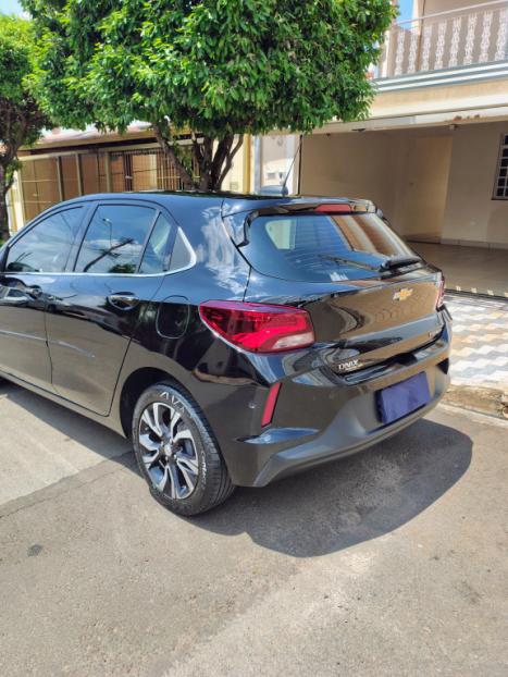 CHEVROLET Onix Hatch 1.0 12V 4P FLEX PREMIER TURBO AUTOMTICO, Foto 10