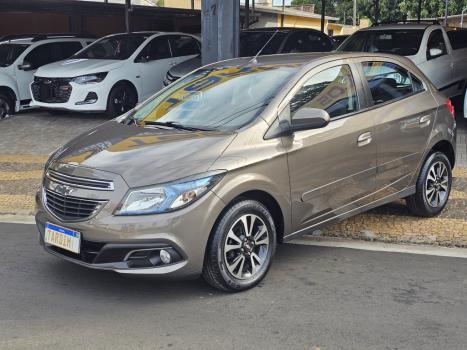 CHEVROLET Onix Hatch 1.4 4P FLEX LTZ, Foto 4