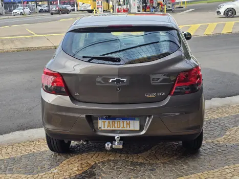 CHEVROLET Onix Hatch 1.4 4P FLEX LTZ, Foto 8