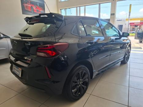 CHEVROLET Onix Hatch 1.0 12V 4P FLEX RS TURBO AUTOMTICO, Foto 2