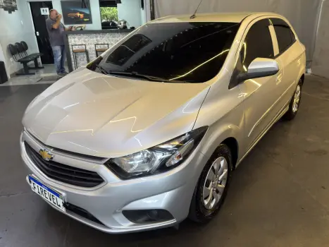 CHEVROLET Onix Hatch 1.0 4P FLEX LT, Foto 3