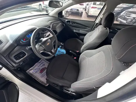 CHEVROLET Onix Hatch 1.0 4P FLEX LT, Foto 3