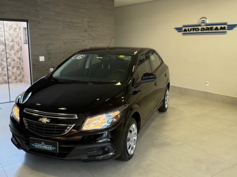 CHEVROLET Onix Hatch 1.4 4P FLEX LT, Foto 2