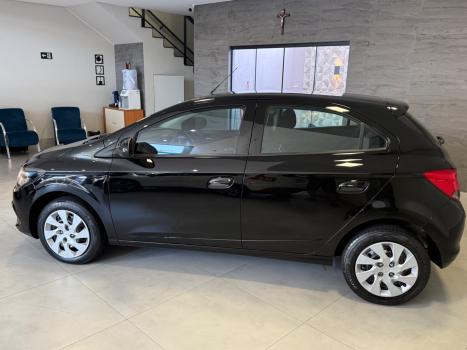 CHEVROLET Onix Hatch 1.4 4P FLEX LT, Foto 4