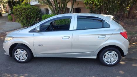 CHEVROLET Onix Hatch 1.0 4P FLEX LT PLUS, Foto 5