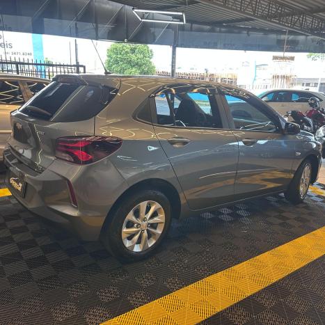 CHEVROLET Onix Hatch 1.0 12V 4P FLEX LT TURBO AUTOMTICO, Foto 5