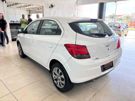 CHEVROLET Onix Hatch , Foto 5