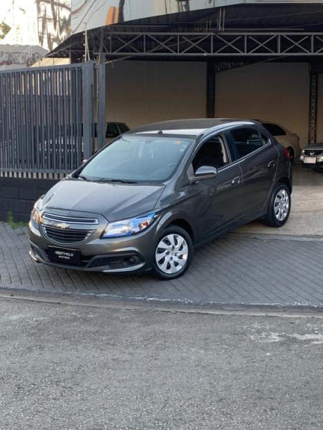 CHEVROLET Onix Hatch 1.4 4P FLEX LT, Foto 1