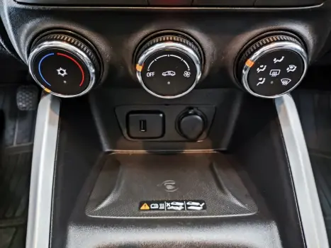 CHEVROLET Onix Hatch 1.0 12V 4P FLEX LTZ TURBO, Foto 10