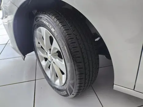 CHEVROLET Onix Hatch 1.0 12V 4P FLEX LTZ TURBO, Foto 14