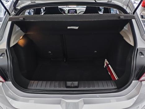 CHEVROLET Onix Hatch 1.0 12V 4P FLEX LTZ TURBO, Foto 18