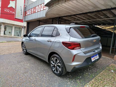 CHEVROLET Onix Hatch 1.0 12V 4P FLEX PREMIER 2 TURBO AUTOMTICO, Foto 4