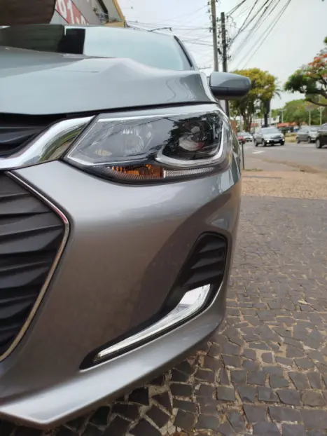 CHEVROLET Onix Hatch 1.0 12V 4P FLEX PREMIER 2 TURBO AUTOMTICO, Foto 13