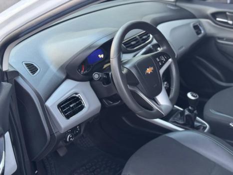 CHEVROLET Onix Hatch 1.4 4P FLEX LT, Foto 6
