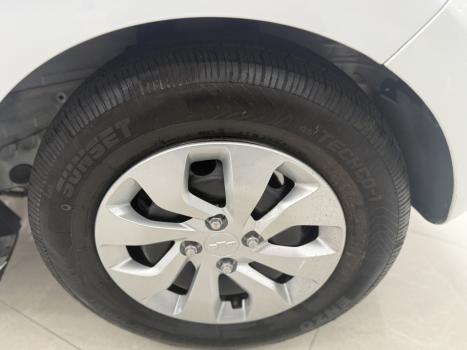 CHEVROLET Onix Hatch 1.0 12V 4P FLEX LT, Foto 6