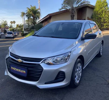 CHEVROLET Onix Hatch 1.0 12V 4P FLEX TURBO AUTOMTICO, Foto 5