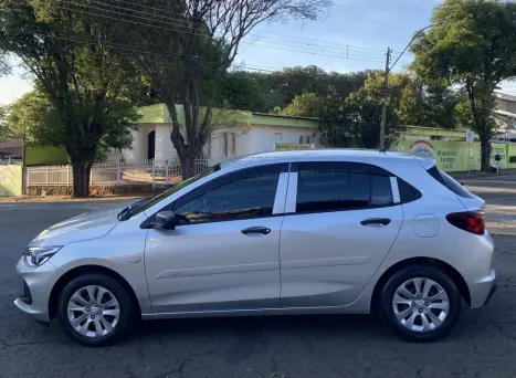 CHEVROLET Onix Hatch 1.0 12V 4P FLEX TURBO AUTOMTICO, Foto 6