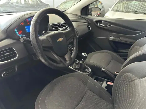 CHEVROLET Onix Hatch 1.4 4P FLEX LTZ, Foto 8
