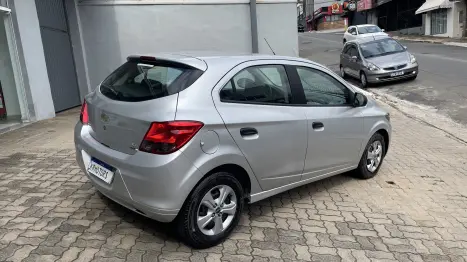CHEVROLET Onix Hatch 1.0 4P FLEX JOY, Foto 4