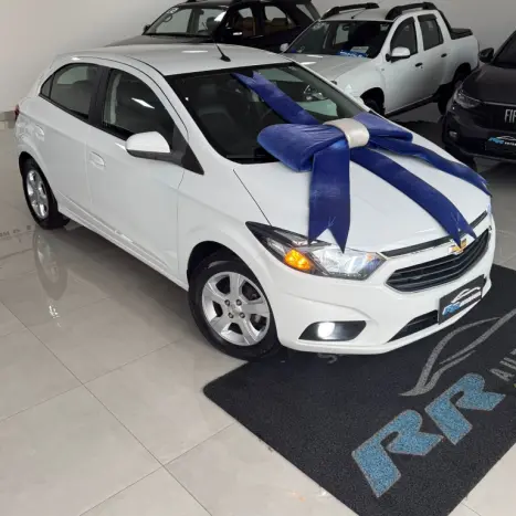 CHEVROLET Onix Hatch 1.4 4P FLEX LT, Foto 19