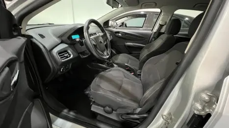 CHEVROLET Onix Hatch 1.0 12V 4P FLEX LT, Foto 6