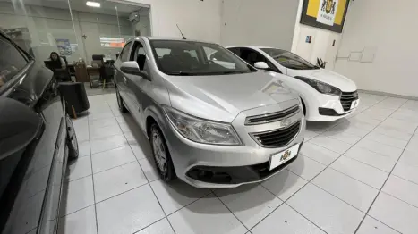 CHEVROLET Onix Hatch 1.0 12V 4P FLEX LT, Foto 10