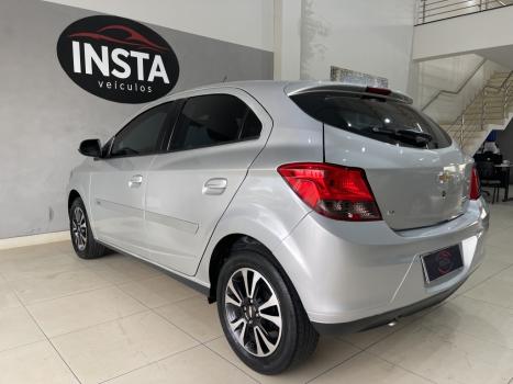 CHEVROLET Onix Hatch 1.4 4P FLEX LTZ, Foto 3
