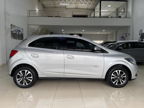 CHEVROLET Onix Hatch 1.4 4P FLEX LTZ, Foto 5