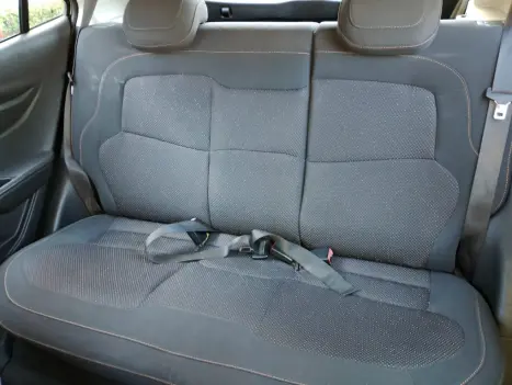 CHEVROLET Onix Hatch 1.4 4P FLEX LT, Foto 9