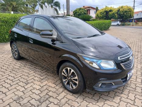 CHEVROLET Onix Hatch 1.4 4P FLEX LTZ, Foto 3
