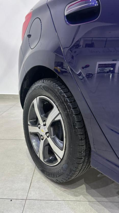 CHEVROLET Onix Hatch 1.4 4P FLEX LTZ AUTOM�TICO, Foto 6