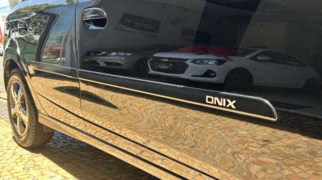 CHEVROLET Onix Hatch 1.4 4P FLEX LTZ AUTOM�TICO, Foto 17