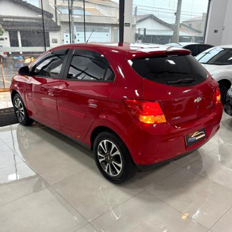 CHEVROLET Onix Hatch 1.4 4P FLEX LTZ, Foto 5