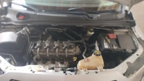 CHEVROLET Onix Hatch 1.0 4P FLEX JOY, Foto 2