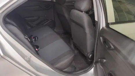 CHEVROLET Onix Hatch 1.0 4P FLEX JOY, Foto 5